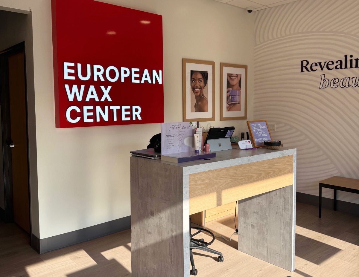Book Your Brazilian Wax in South Elgin at European Wax Center